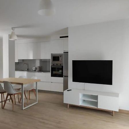 Apartamento Centrico En 格罗韦 外观 照片
