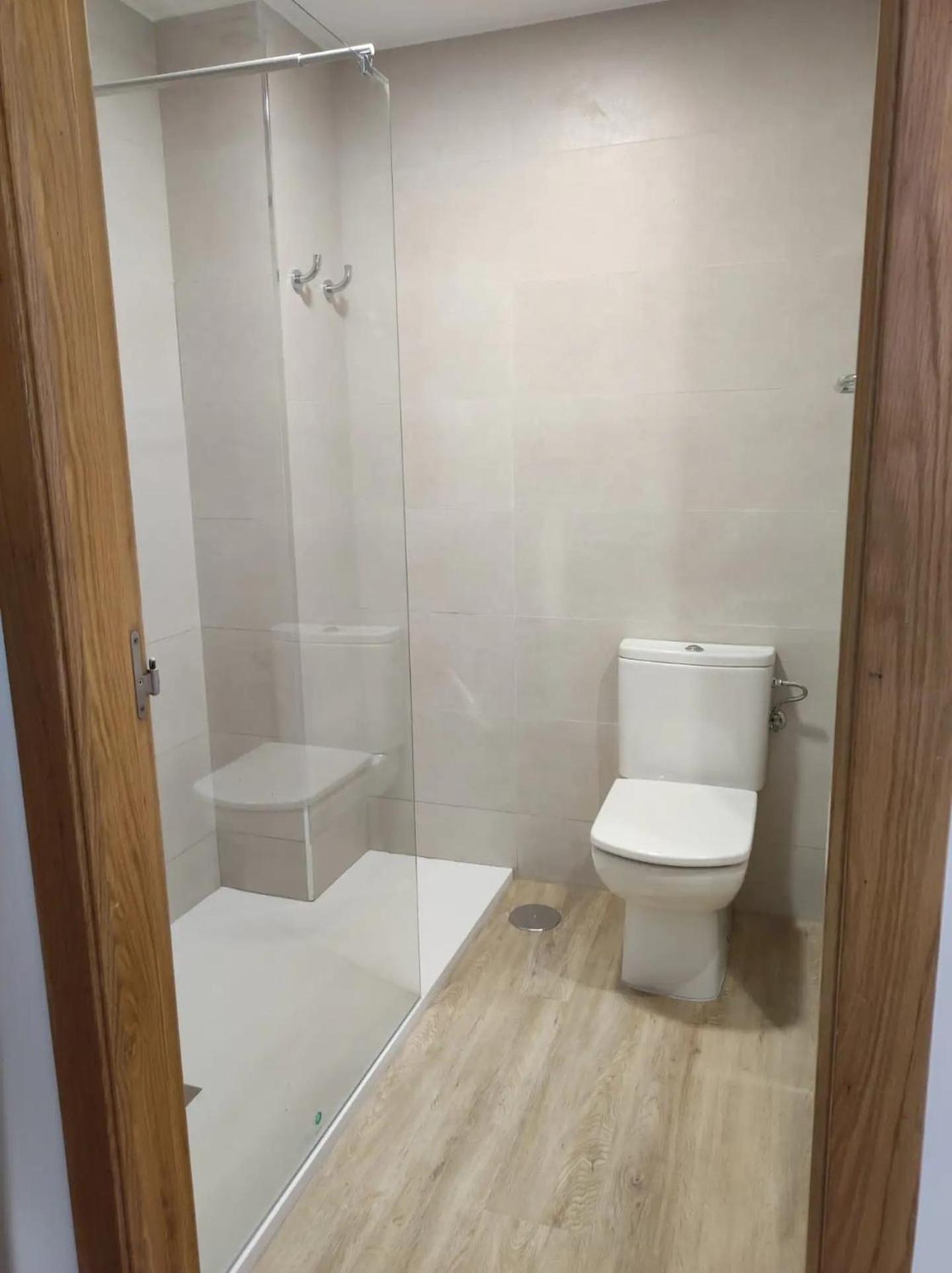 Apartamento Centrico En 格罗韦 外观 照片